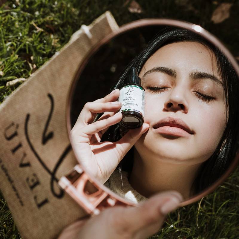 Sérum Ácido hialurónico y Vitamina C - Imagen 2
